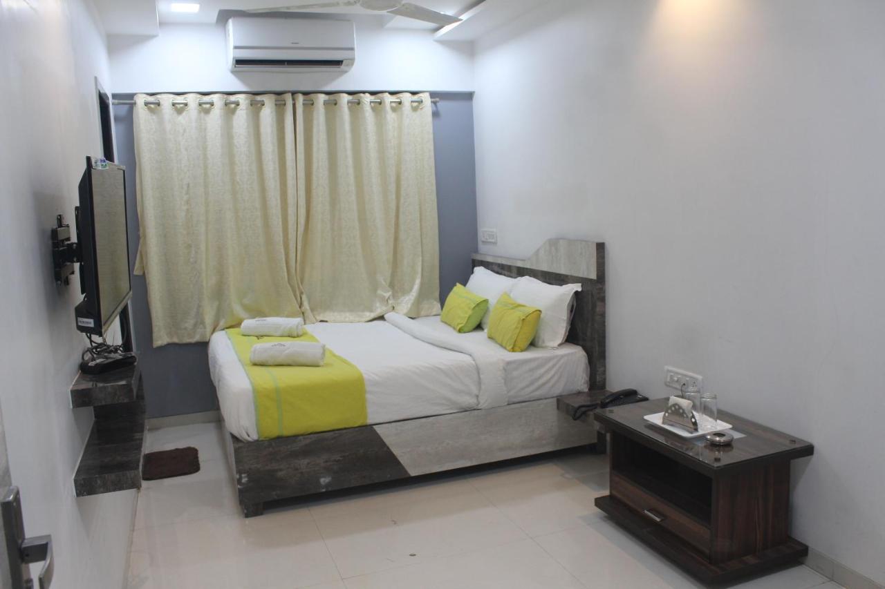 Hotel Park Inn Andheri West Mumbai  Buitenkant foto