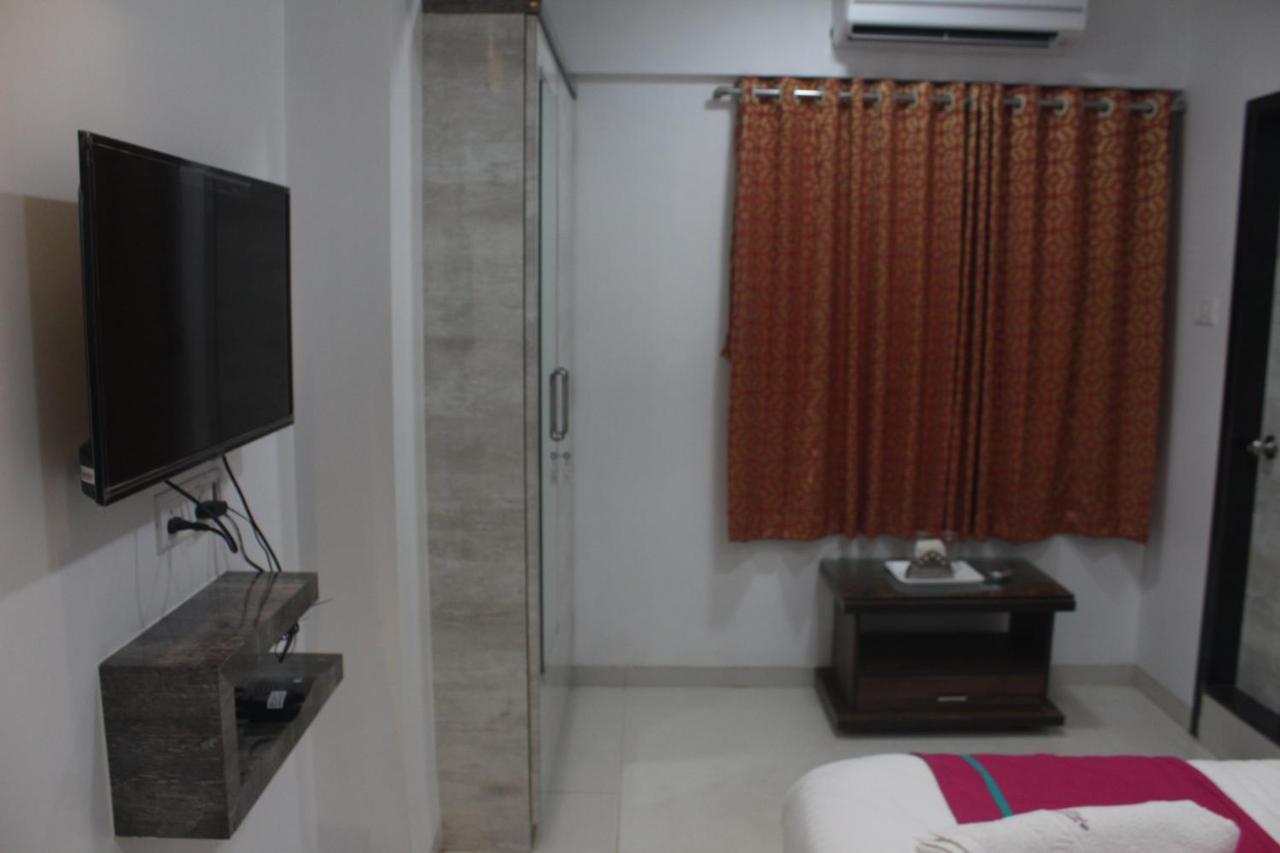 Hotel Park Inn Andheri West Mumbai  Buitenkant foto